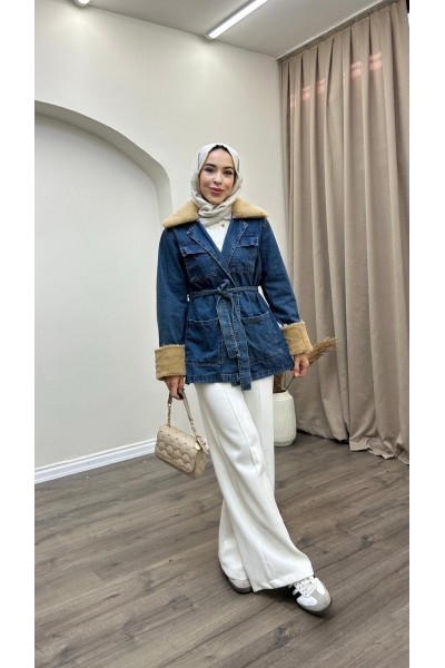 Yakası Ve Kolları Kürklü Kot Ceket