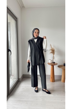 Pis Dikişli Yelekli Takım 