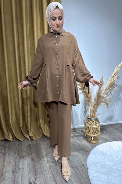 Düğmeli Kolu Büzgülü Takım-Kahverengi